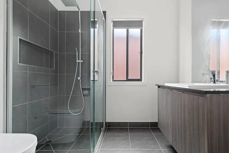 Sixth view of Homely house listing, 11 Ormiston Crescent, Werribee VIC 3030