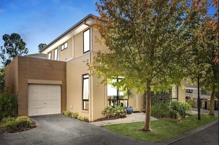15 Leaf Court, Clayton VIC 3168