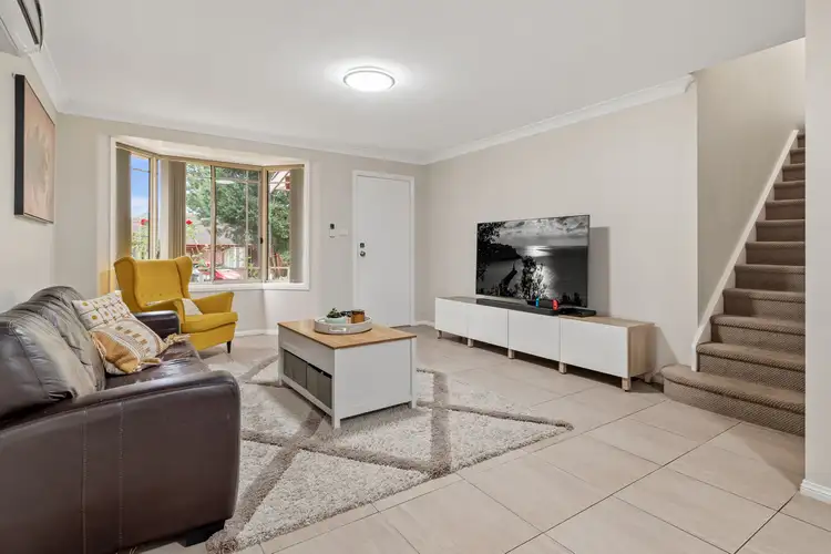 Third view of Homely house listing, 2/6 Wickfield Circuit, Ambarvale NSW 2560