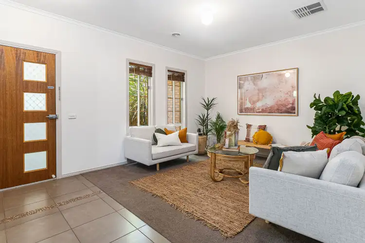 Second view of Homely house listing, 2 Macquarie Circuit, Pakenham VIC 3810