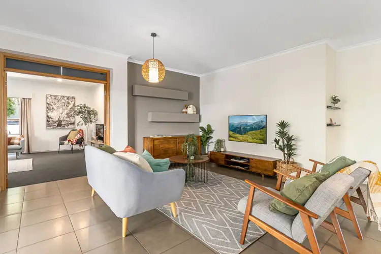 Fifth view of Homely house listing, 2 Macquarie Circuit, Pakenham VIC 3810