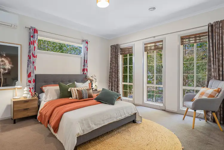 Sixth view of Homely house listing, 2 Macquarie Circuit, Pakenham VIC 3810