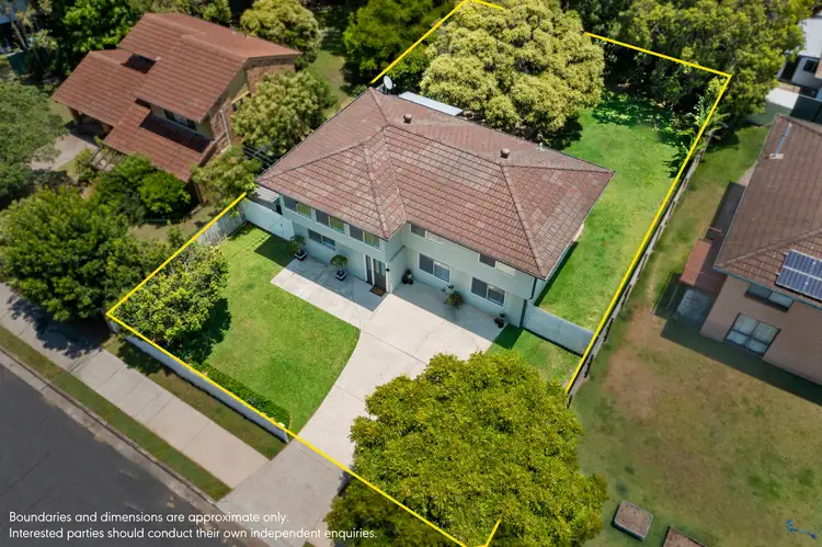 Third view of Homely house listing, 11 Jasmine Street, Alexandra Hills QLD 4161