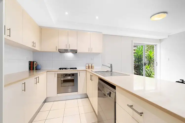 Fourth view of Homely unit listing, 2/524-542 Pacific Highway, Chatswood NSW 2067