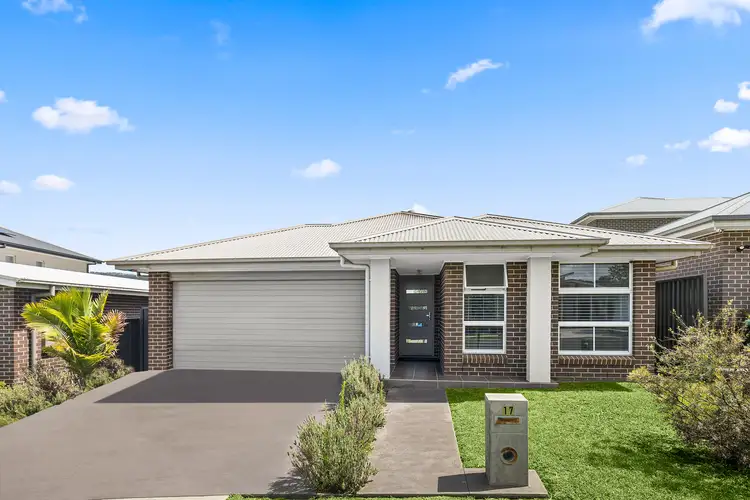 17 Scanlon Street, Calderwood NSW 2527
