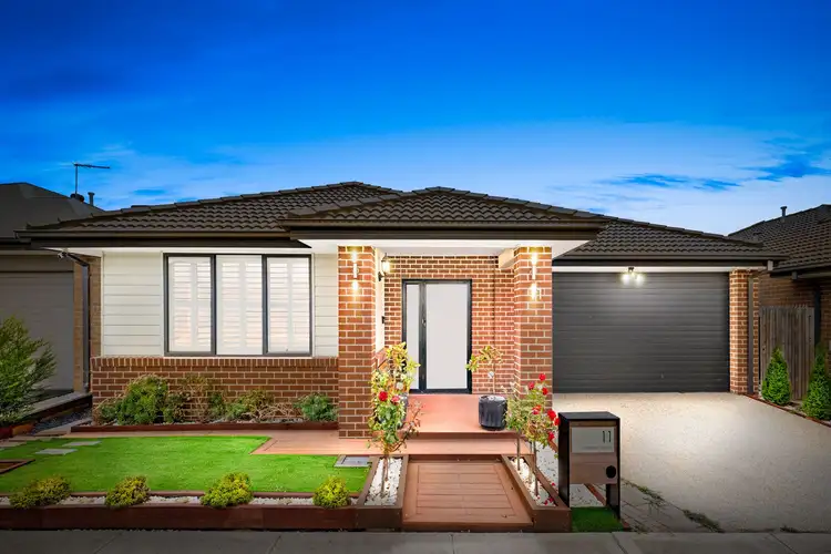 11 Haniper Grove, Werribee VIC 3030