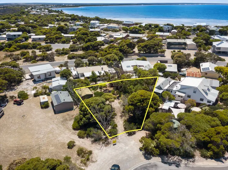 6 (Sec 1109) Kestrel Court, Marion Bay SA 5575