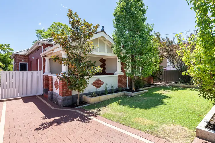 33 The Boulevarde, Mount Hawthorn WA 6016