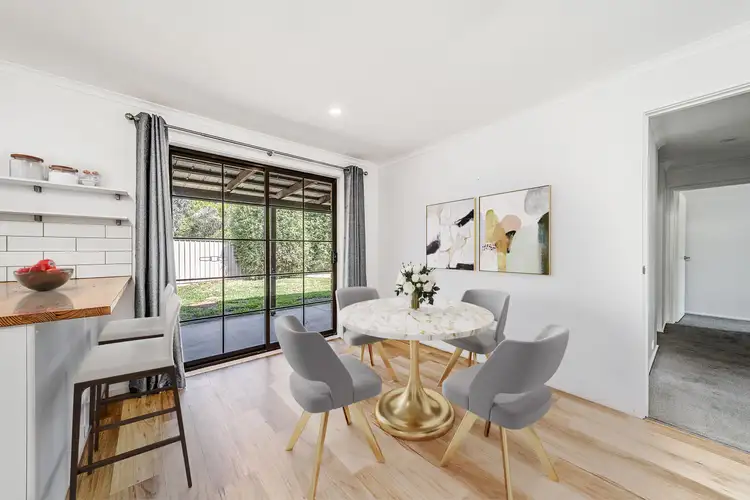 Fifth view of Homely house listing, 8 Haugh Place, Oxley ACT 2903