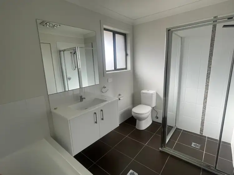 Fifth view of Homely house listing, 5 Mimosa Place, Braemar NSW 2575