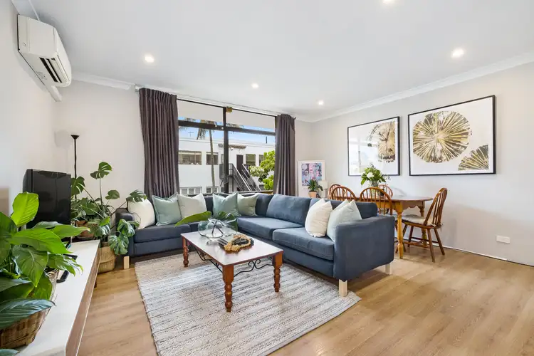Main view of Homely apartment listing, 3/3 Byron Street, Coogee NSW 2034