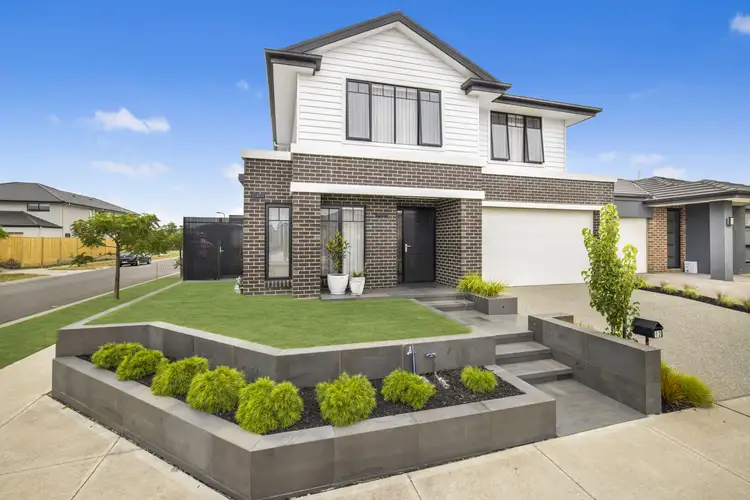 12 Curtis Street, Officer VIC 3809