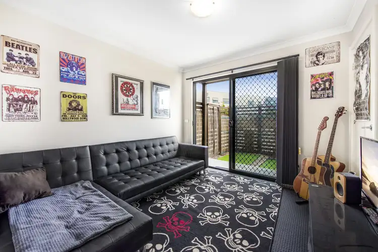 Sixth view of Homely house listing, 33 Sable Circuit, Officer VIC 3809