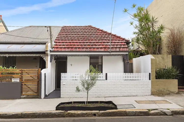 9 Newington Road, Marrickville NSW 2204