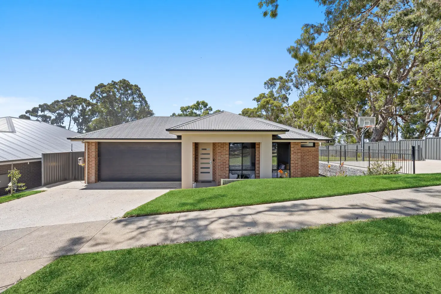 Main view of Homely house listing, 5 Myrtle Grove, Mount Barker SA 5251