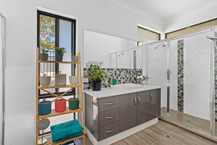 Sixth view of Homely house listing, 5 Myrtle Grove, Mount Barker SA 5251