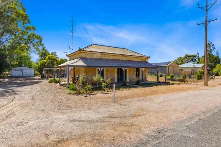 23-25 Port Street, Gladstone SA 5473