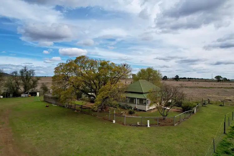 46 Saal Road, Headington Hill QLD 4361