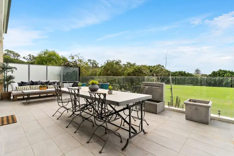 12/2 Milyarm Rise, Swanbourne WA 6010