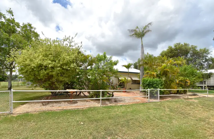 39 Burt Street, Aramac QLD 4726