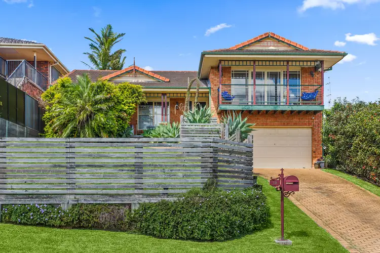 10 Scenic Crescent, Albion Park NSW 2527