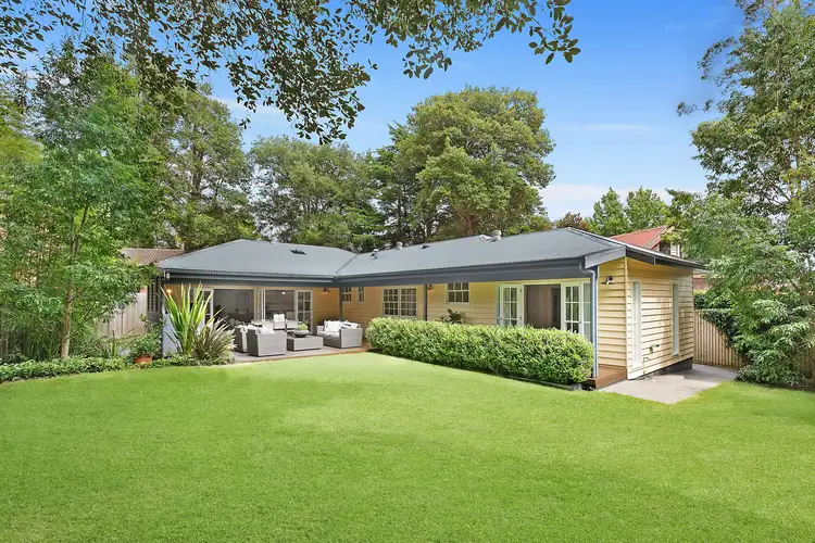 27 Warrimoo Avenue, St Ives NSW 2075