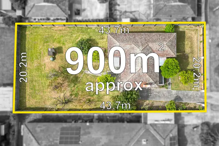 22 Tennyson Avenue, Clayton South VIC 3169