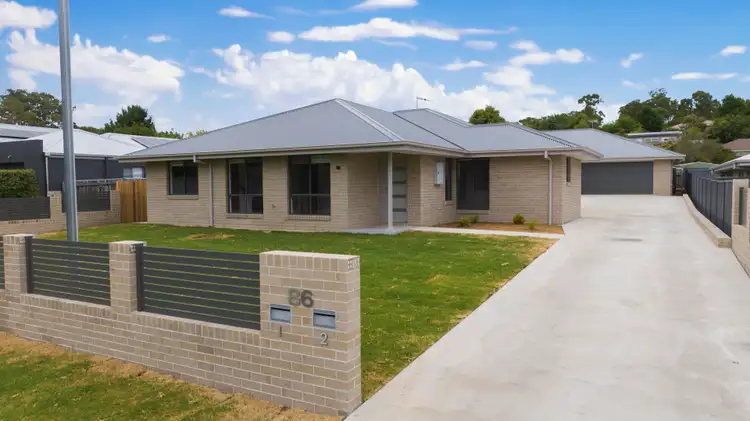 2/86 Ross Street, Armidale NSW 2350