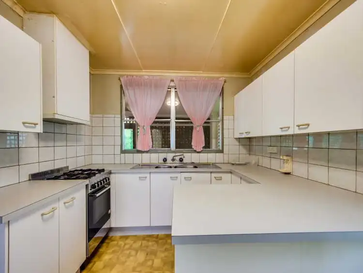 Second view of Homely house listing, 27 Rosemary Crescent, Frankston North VIC 3200