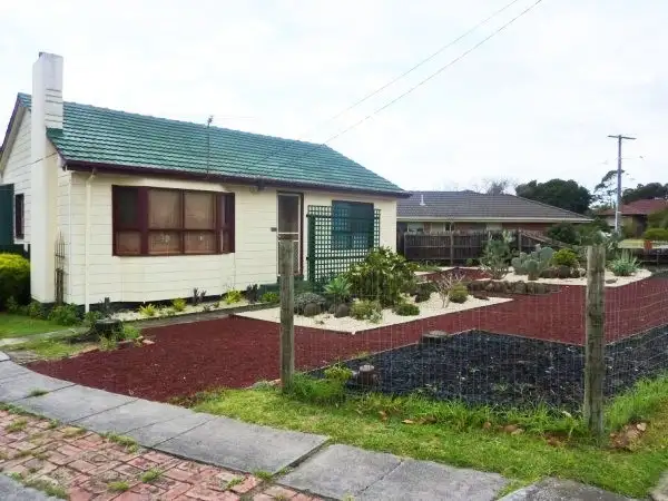 25 Pine Street, Frankston North VIC 3200