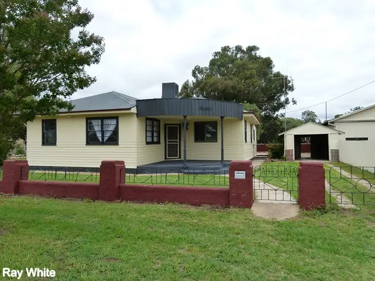 16 Elizabeth Street, Forbes NSW 2871