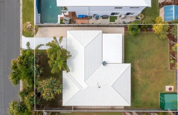 Second view of Homely house listing, 8 Wamara Street, Buddina QLD 4575