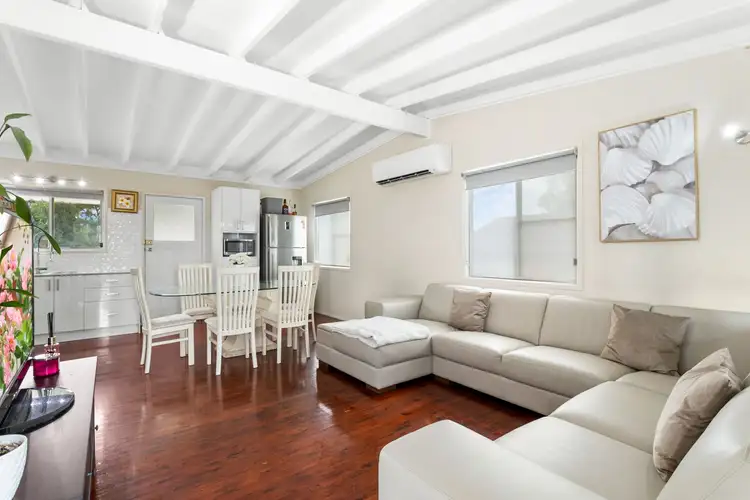 11 Pamphlett Place, Deception Bay QLD 4508