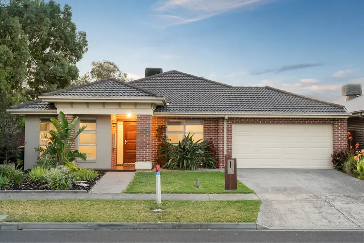 24 Coulthard Crescent, Doreen VIC 3754