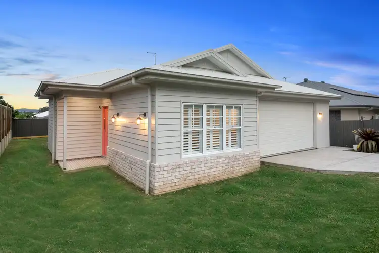 6 Portal Street, Oxley QLD 4075