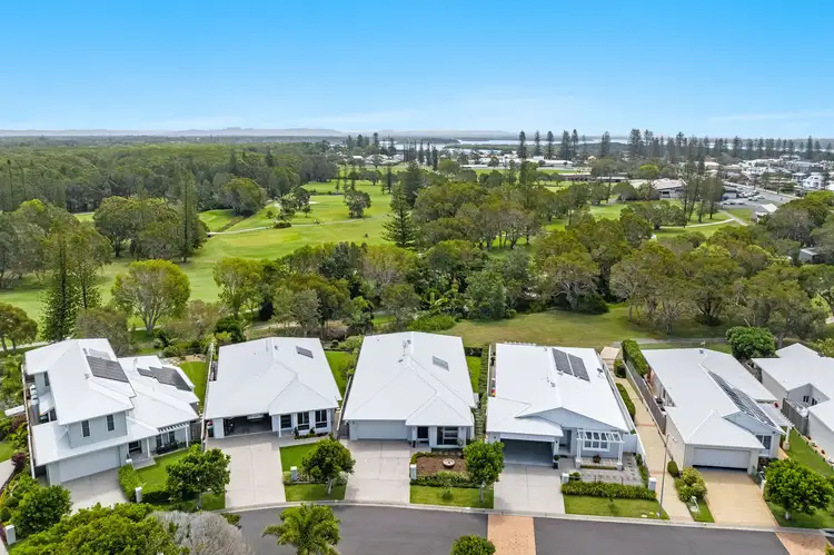 16 The Drive, Yamba NSW 2464