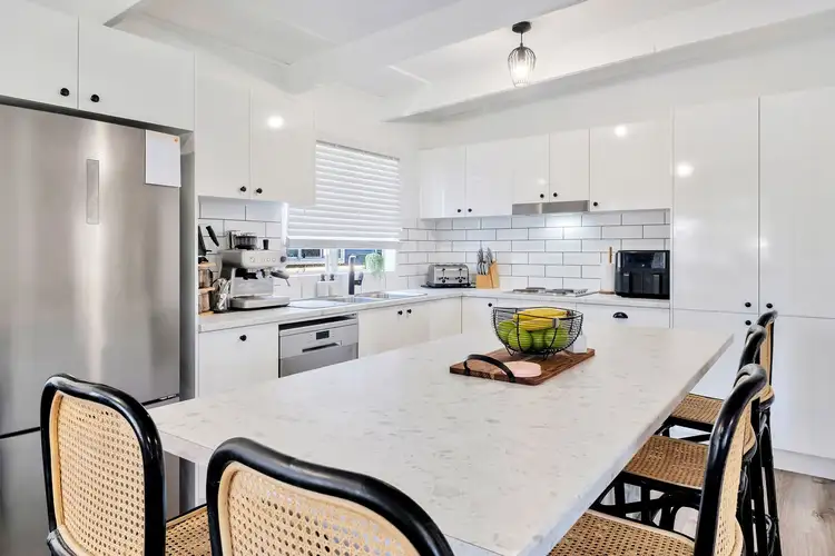 Fourth view of Homely house listing, 18 Marlborough Place, Berkeley Vale NSW 2261