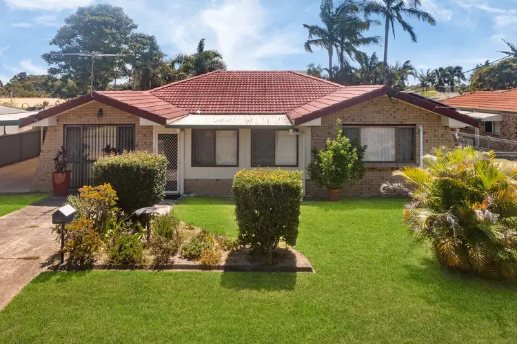 16 Sunbury Street, Birkdale QLD 4159
