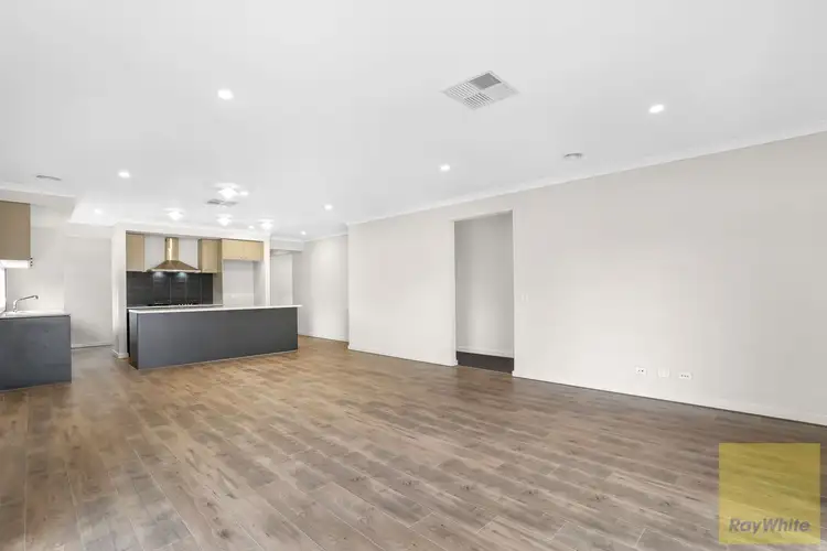 Fifth view of Homely house listing, 37 Verona Crescent, Fraser Rise VIC 3336