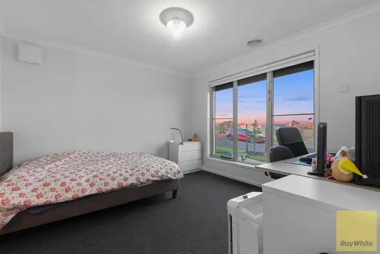 Fifth view of Homely house listing, 8 Tannum Circuit, Truganina VIC 3029