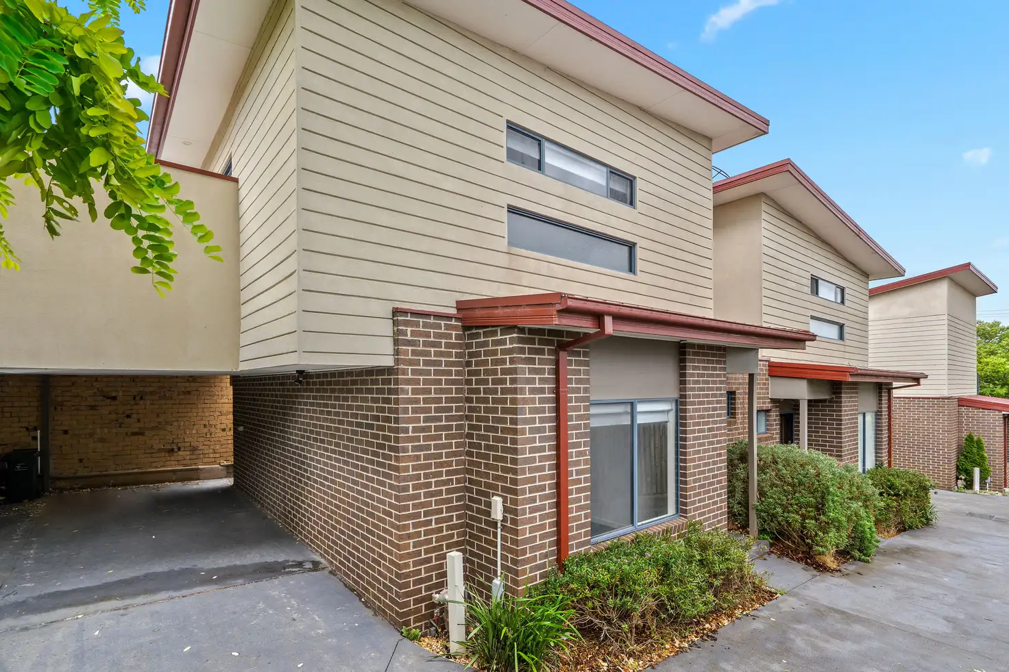 Main view of Homely townhouse listing, 3/6 Miranda Road, Reservoir VIC 3073