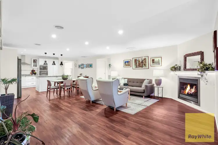 37 Blakeville Drive, Caroline Springs VIC 3023