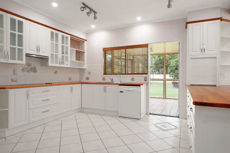 Sixth view of Homely house listing, 23 Cunningham Drive, Emerald QLD 4720