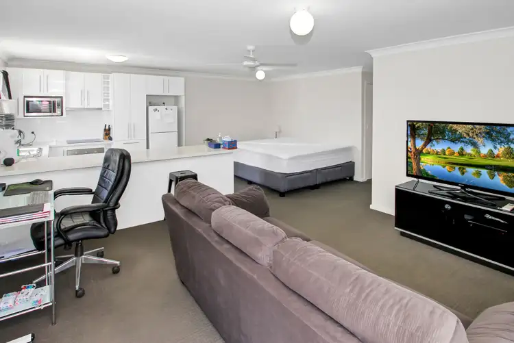 Third view of Homely house listing, 6/9 Phillip Street, Quirindi NSW 2343