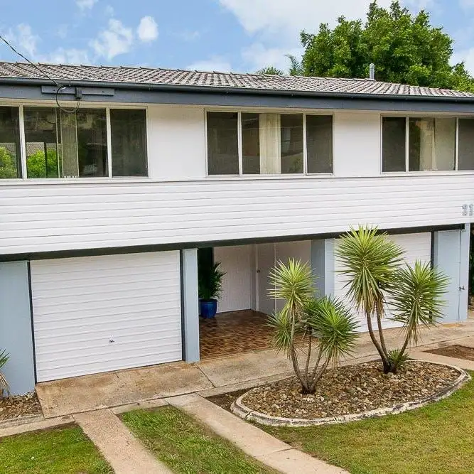 21 Mongabarra Street