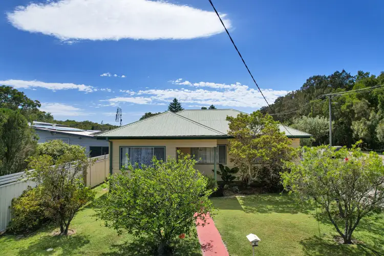 Second view of Homely house listing, 6 Ourringo Street, Budgewoi NSW 2262