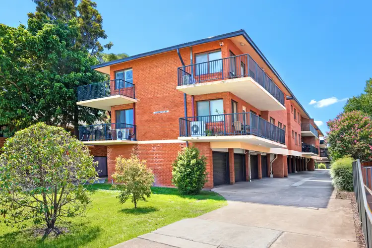 8/15 Preston Street, Jamisontown NSW 2750