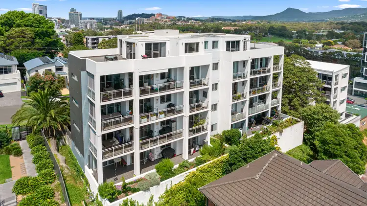 Second view of Homely apartment listing, 6/18 Edward Street, Wollongong NSW 2500