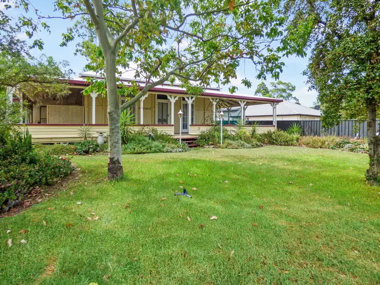 3 Albert Street, Roma QLD 4455
