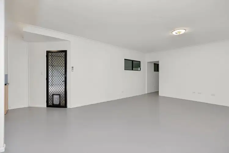 Seventh view of Homely house listing, 16 Birch Drive, Emerald QLD 4720